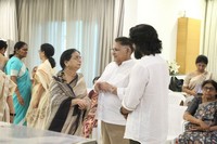 Ram Charan Pays Homage to Allu Kanakaratnam